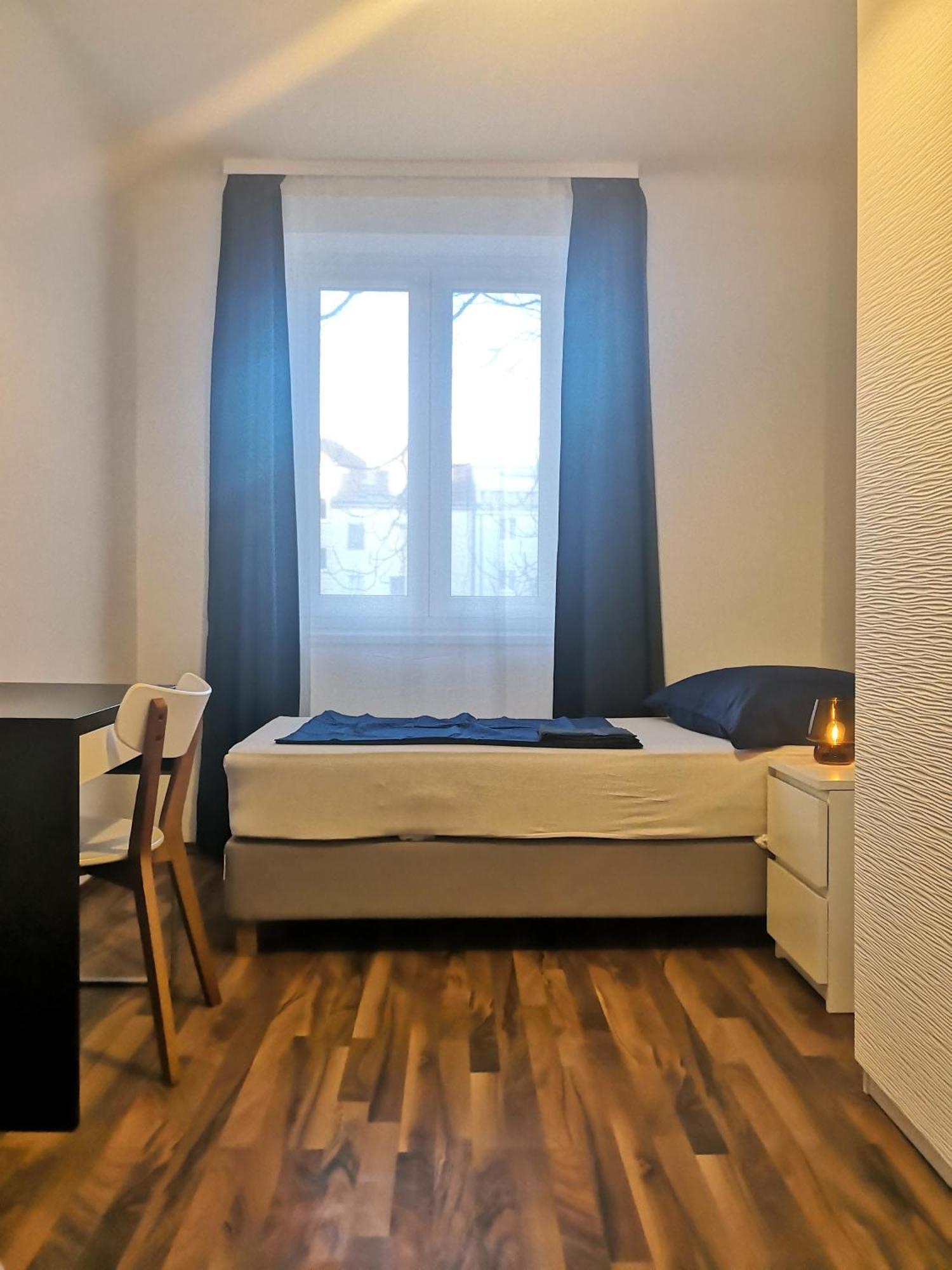Central - 2 Bdrm Apartment Wien